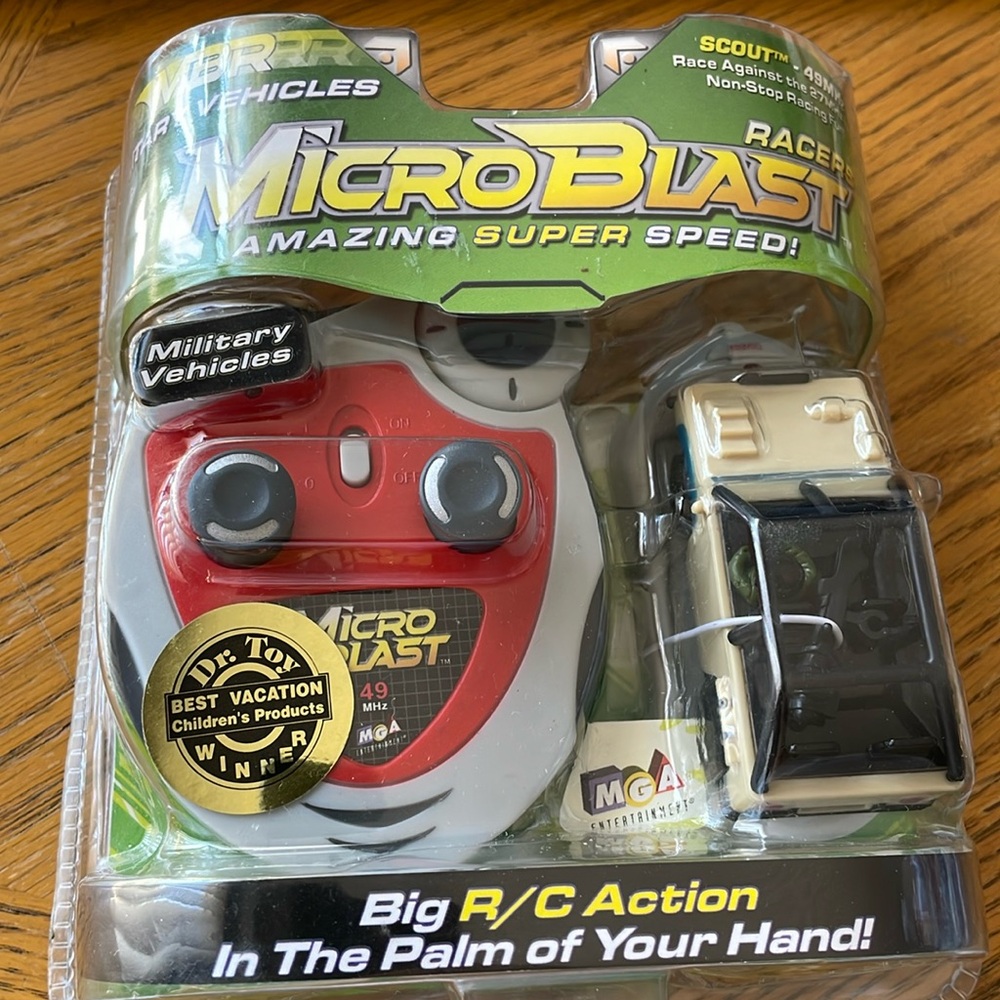 MBR MicroBlast Racers Remote Control Military Vehicle NEW